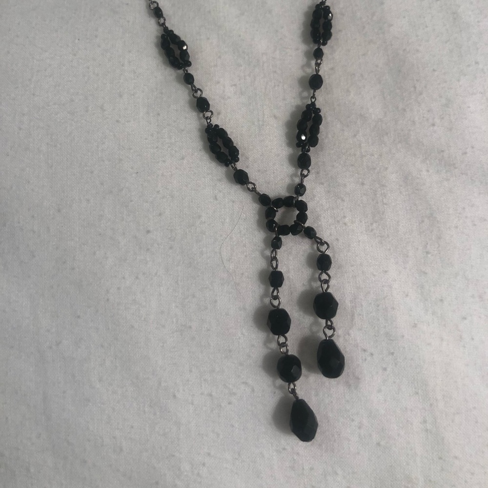Like new black onyx style adjustable necklace
